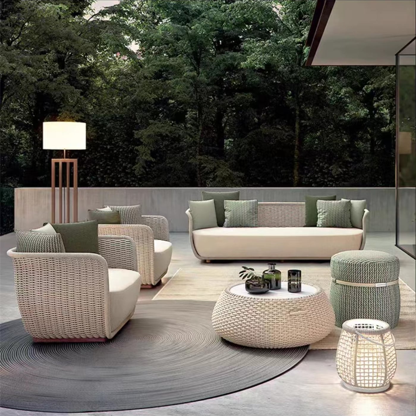 Sofas & Sectionals