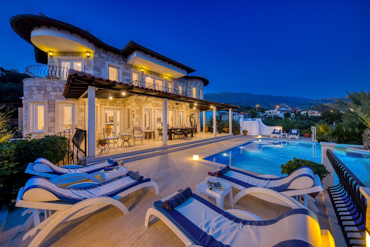 Monaco Patio craftsmanship