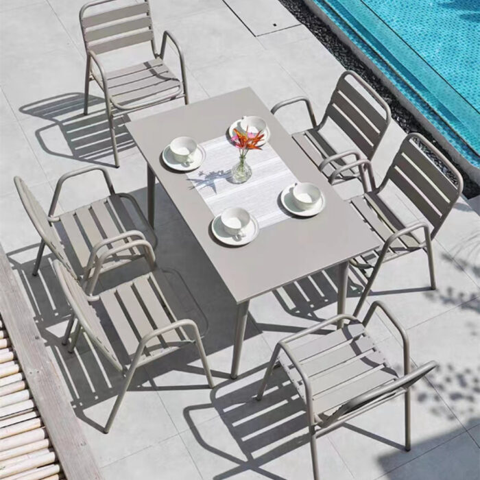 Villefranche Dining Set