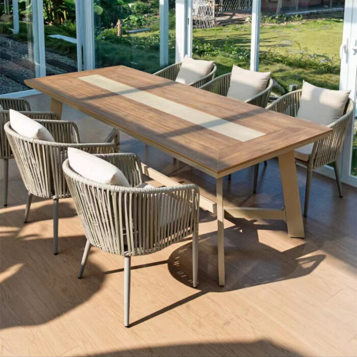 Beaulieu Teak Dining Set